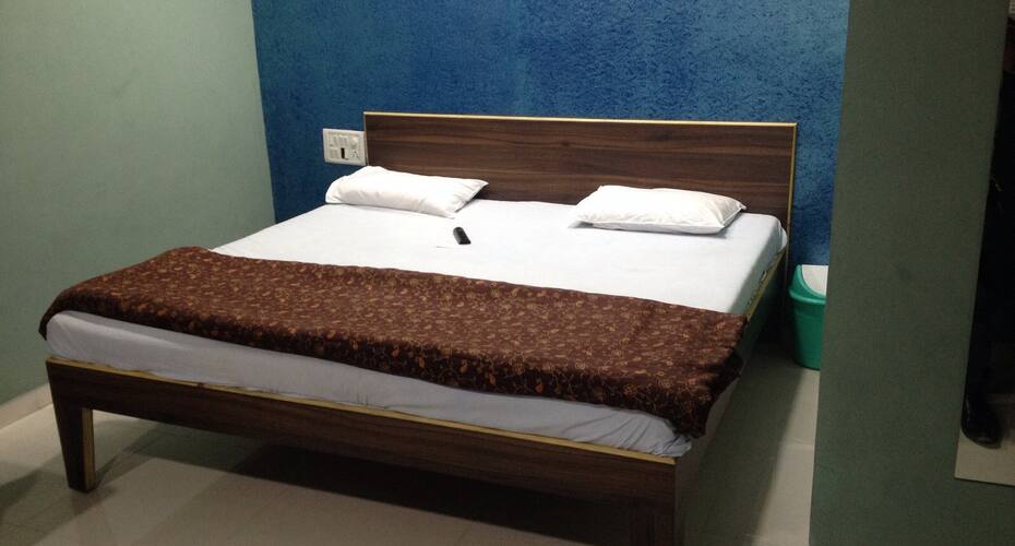 HOTEL LAKEVIEW, Vadodara 2